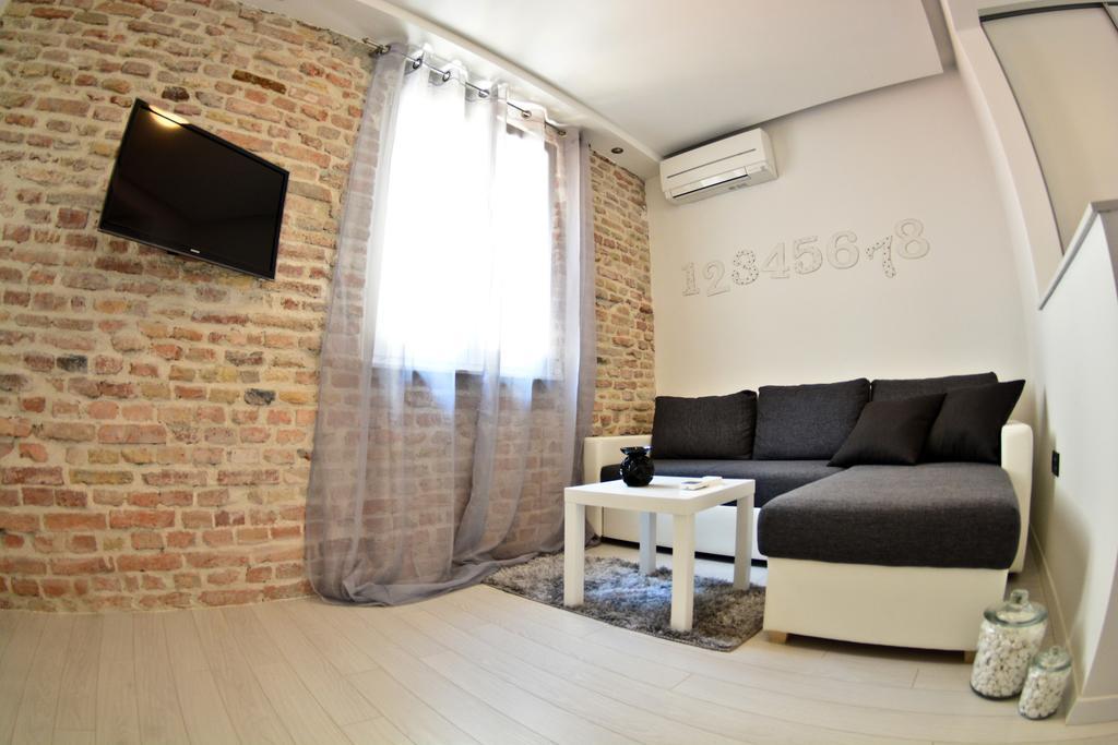 Sweet Studios Apartment