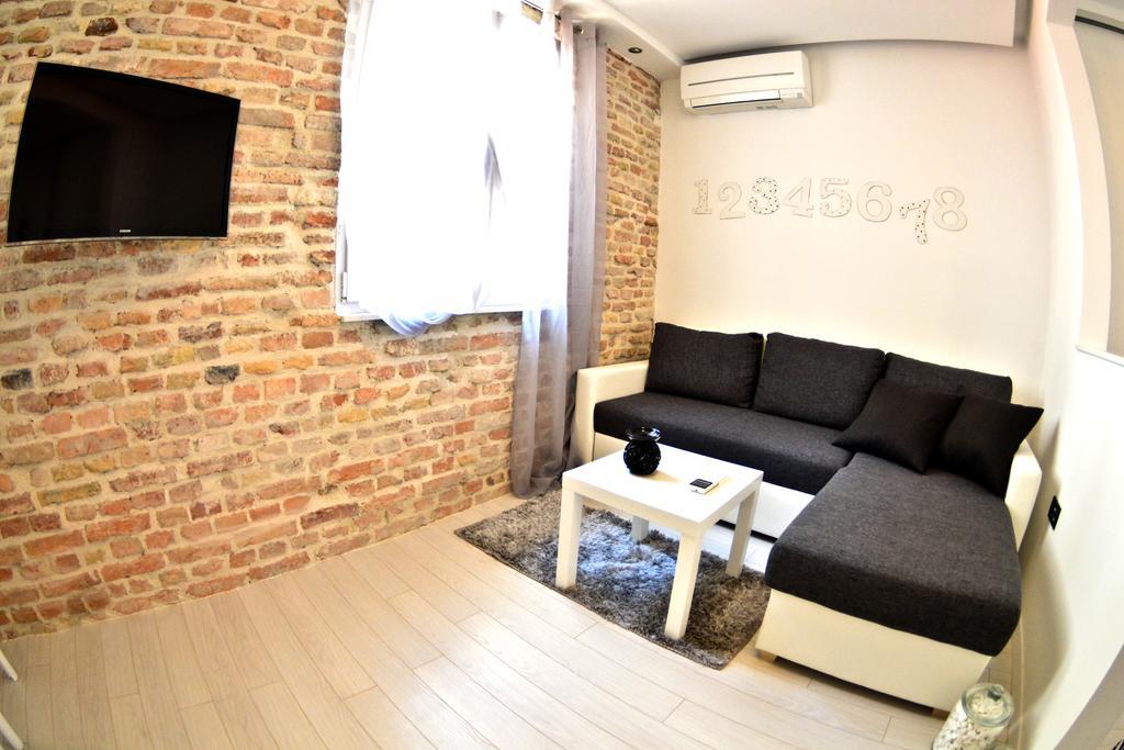 Sweet Studios Apartment