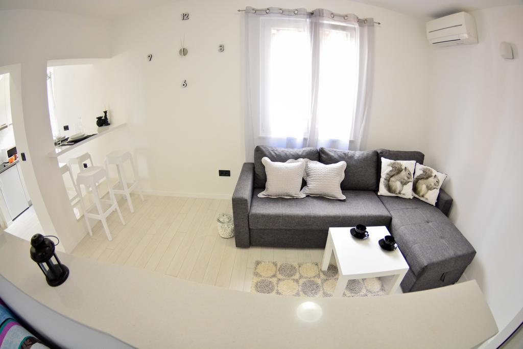 Sweet Studios Apartment